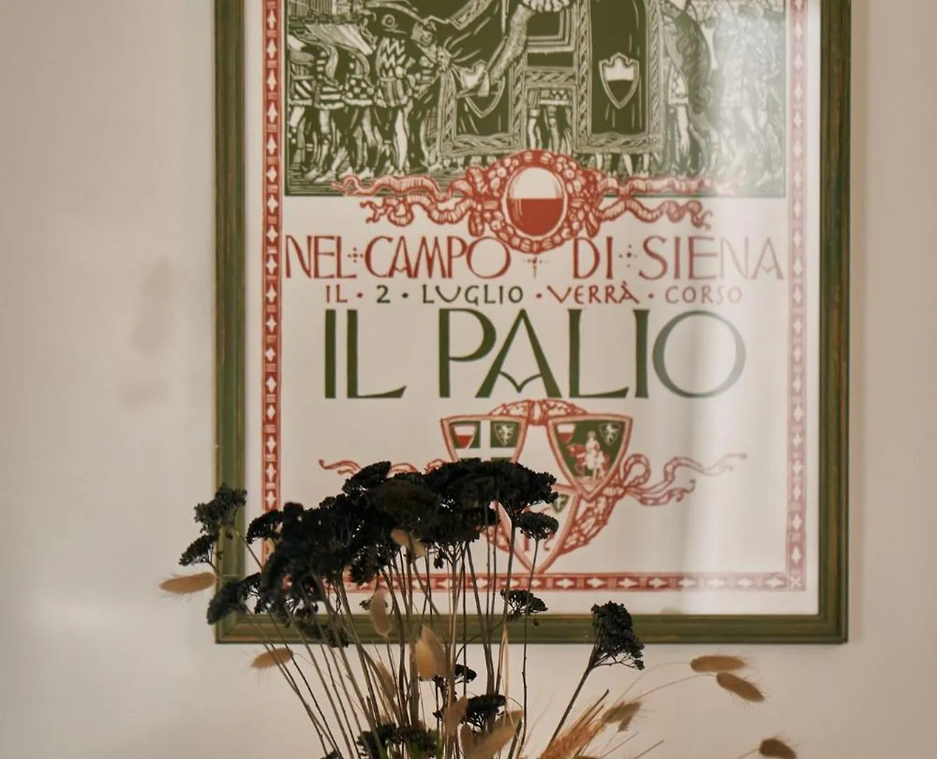 Titti Central - Large Siena 0*,  Włochy